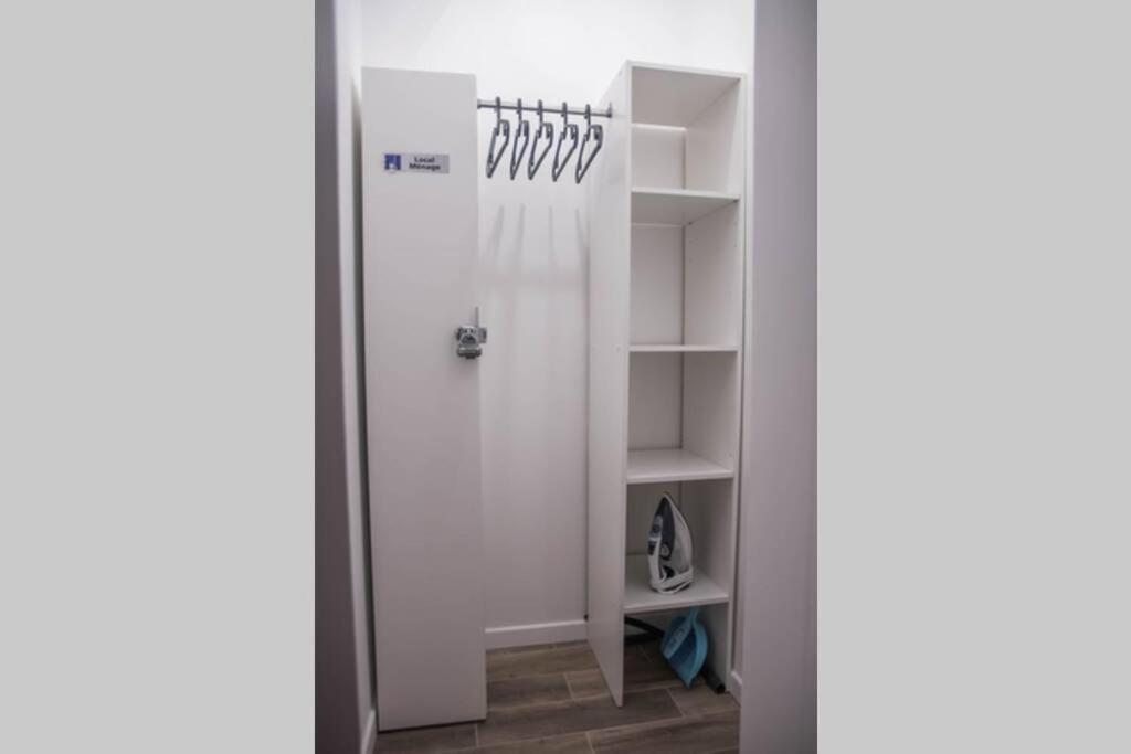 Beau Style Industriel Apartment